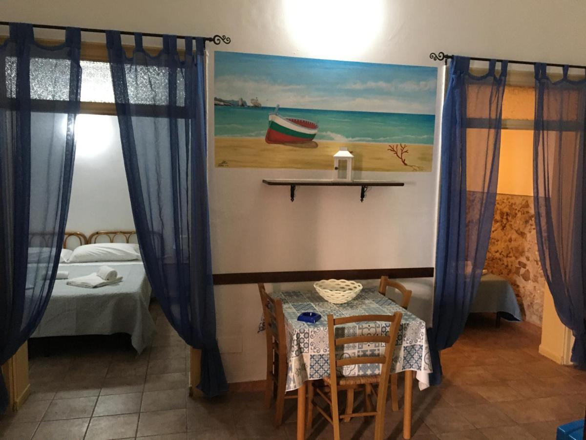 2000 Aparthotel 2*