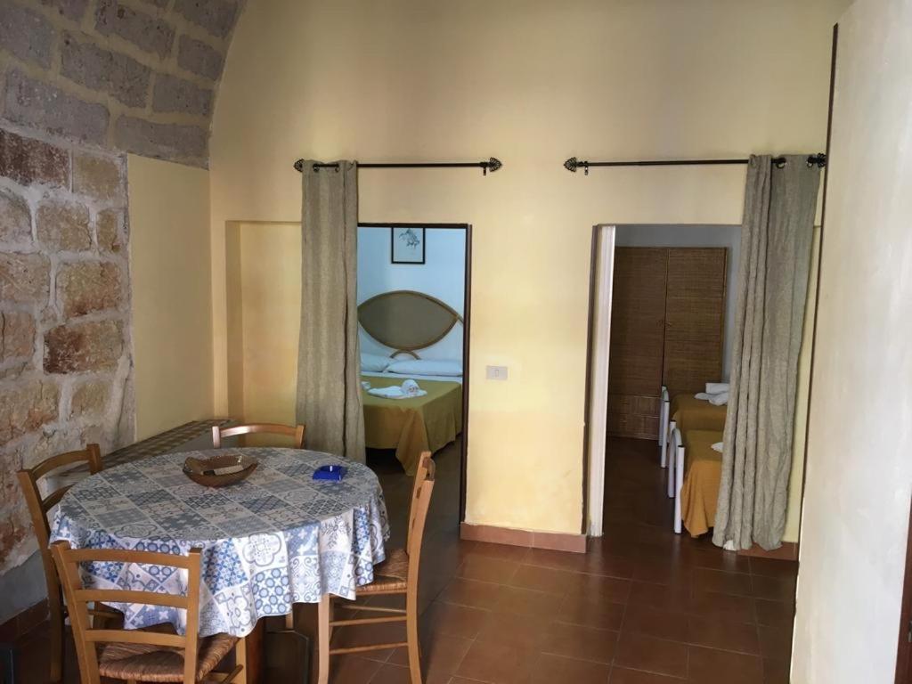 2000 Aparthotel
