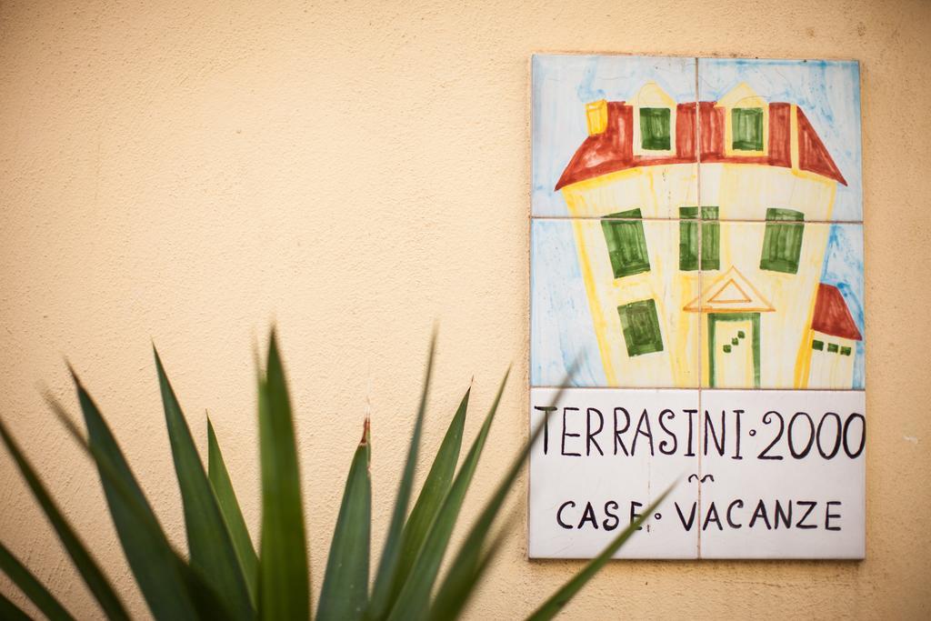 2000 2* Terrasini